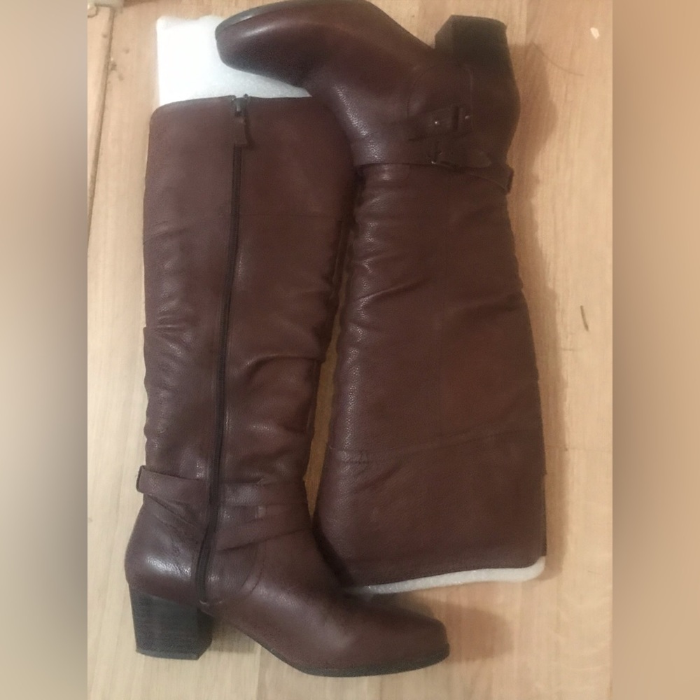 Gorgeous Array Peace brown leather boots❤️ EUC - Picture 2 of 5